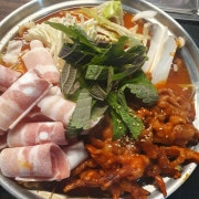 국물닭발+주먹밥 메뉴 사진(네이버)