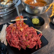 한우육회 메뉴 사진(네이버)