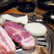 숙성생목살 150g 메뉴 사진(네이버)