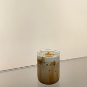 코코넛크림라떼 메뉴 사진(네이버)