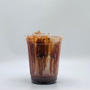 아몬드쇼콜라라떼 메뉴 사진(네이버)