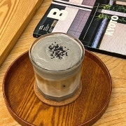 흑임자 크림라떼(ᴏɴʟʏ ɪᴄᴇ) 메뉴 사진(네이버)
