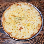 고르곤졸라피자 메뉴 사진(네이버)