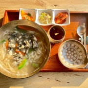 굴칼국수(100% 진도산 굴 사용) 메뉴 사진(네이버)