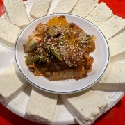 두부김치 메뉴 사진(네이버)