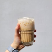 수제바닐라빈라떼 메뉴 사진(네이버)