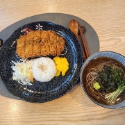 냉모밀+등심 돈까스 셋트 메뉴 사진(네이버)