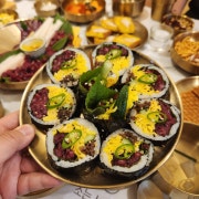 육회김밥 메뉴 사진(네이버)