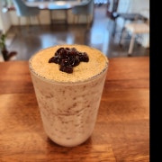 팥빙수쉐이크 메뉴 사진(네이버)