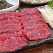 육사시미 메뉴 사진(네이버)