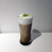 콜드브루 말차 라떼 메뉴 사진(네이버)