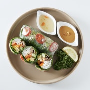 소고기 깻잎 스프링롤 메뉴 사진(네이버)
