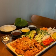 모녀 오리쌈 메뉴 사진(네이버)
