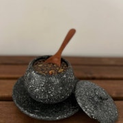 호접지몽 (胡蝶之夢) 곱돌 쌍화차 메뉴 사진(네이버)