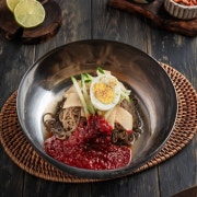 비빔냉면 메뉴 사진(네이버)