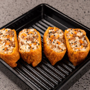 사이드)소고기유부초밥(4p) 메뉴 사진(네이버)