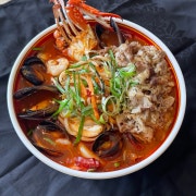 차돌해물짬뽕쌀국수 메뉴 사진(네이버)
