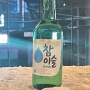 녹색물(소주) 메뉴 사진(네이버)