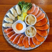 오술완 연어회 메뉴 사진(네이버)