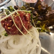 한우육회 메뉴 사진(네이버)