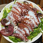 돌문어숙회 메뉴 사진(네이버)