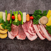 흑돼지 모듬 바베큐 중(500g) 메뉴 사진(네이버)