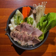 오술완 수육 전골 메뉴 사진(네이버)