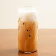수제 바닐라빈 라떼 메뉴 사진(네이버)