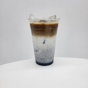 흑임자 카페라떼 메뉴 사진(네이버)