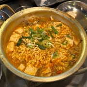 (곁들이기) 우삼겹 된장라면 메뉴 사진(네이버)