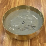 까망이 (서리태 콩국수) 메뉴 사진(네이버)