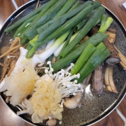 옻닭,옻오리 메뉴 사진(네이버)