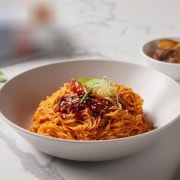 팔도매콤비빔면 메뉴 사진(네이버)