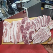 돼지한마리(800g) 메뉴 사진(네이버)