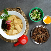 우동+석쇠불고기 메뉴 사진(네이버)