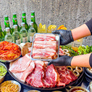 生통삼겹 / 生통목살 메뉴 사진(네이버)