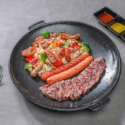 더 가든 부대스테이크 메뉴 사진(네이버)