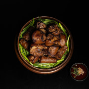 돼지꼬리구이 (일반맛/매운맛) 메뉴 사진(네이버)