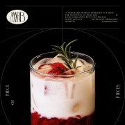 Strawberry Latte 메뉴 사진(네이버)