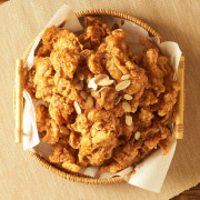 매콤&허니(순살)치킨 메뉴 사진(네이버)