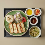 치즈돈까스(4조각 180g) 메뉴 사진(네이버)