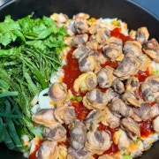꼬막비빔(2인)+면사리 메뉴 사진(네이버)