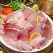 Only 방어 한 판 메뉴 사진(네이버)