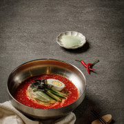 얼큰냉국수 메뉴 사진(네이버)