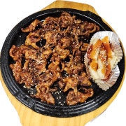 무뼈닭발 메뉴 사진(네이버)