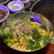 비빔국시 메뉴 사진(네이버)