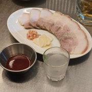 흑돼지냉제육 메뉴 사진(네이버)