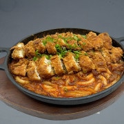 김치나베돈까스우동 메뉴 사진(네이버)
