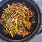 돼지 두루치기 메뉴 사진(네이버)
