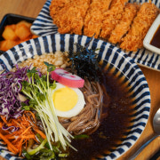 냉소바+로스 메뉴 사진(네이버)